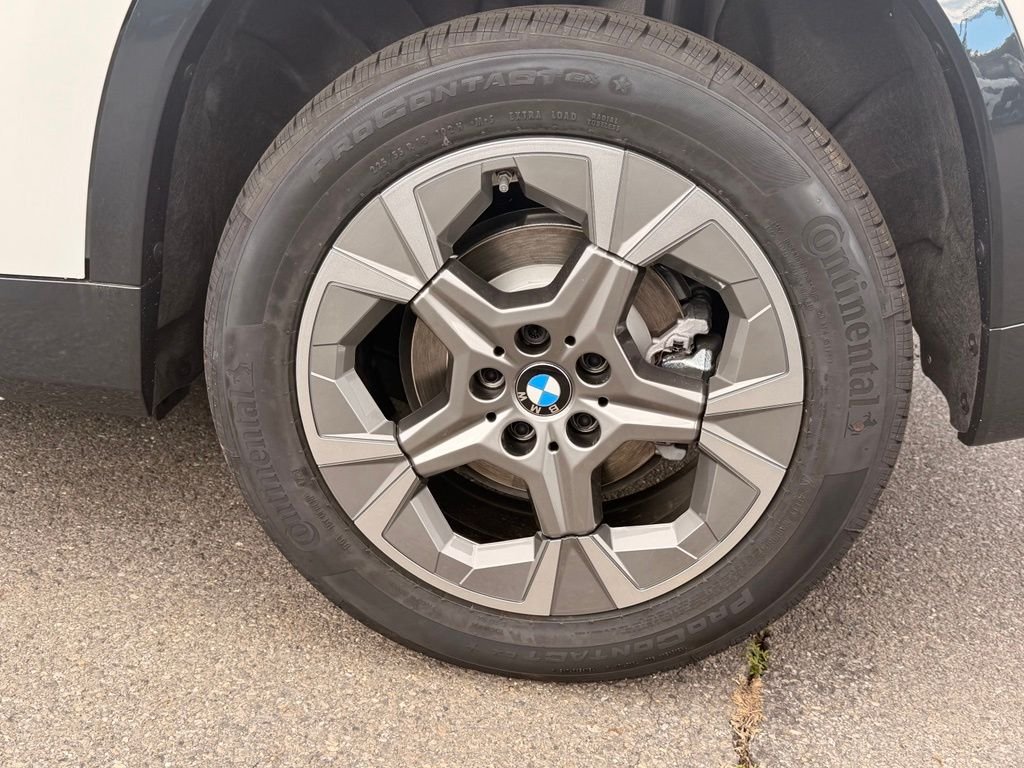 New 2027 Alpine White BMW xDrive28i image 6