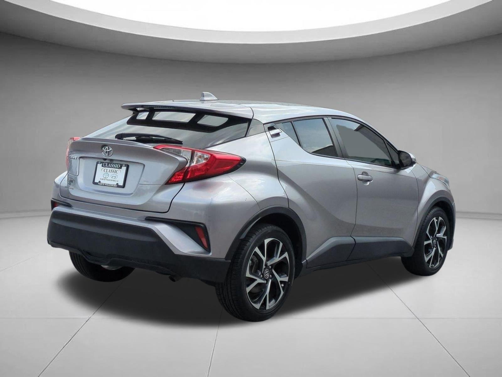 Used 2019 Silver Knockout Metallic Toyota XLE image 5