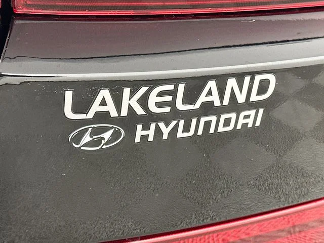 New 2026 Hyundai SANTA FE HYBRID SE