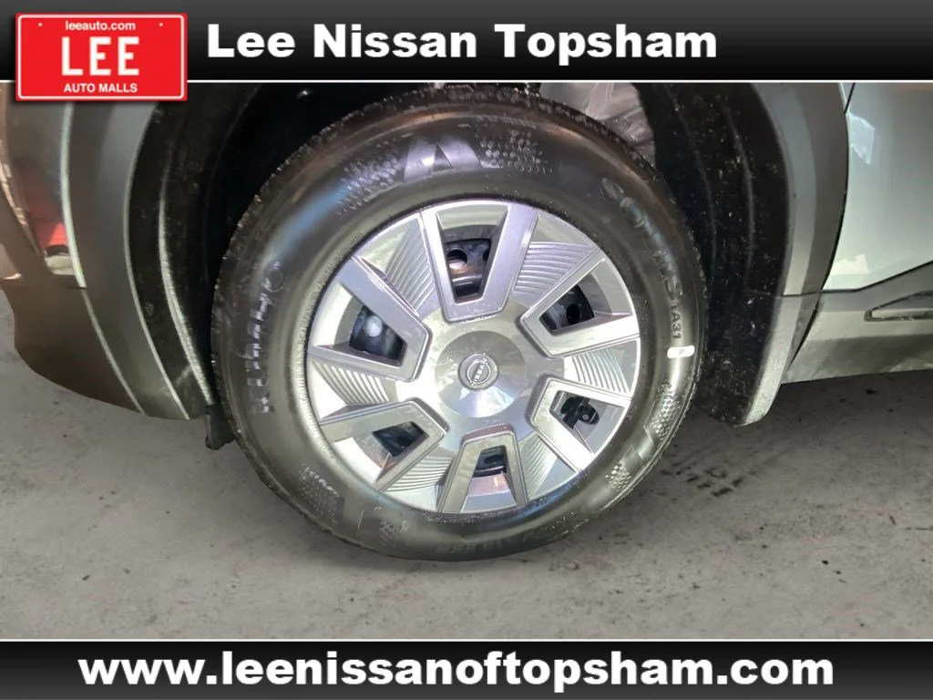 Used 2025 Gun Metallic Nissan S image 15