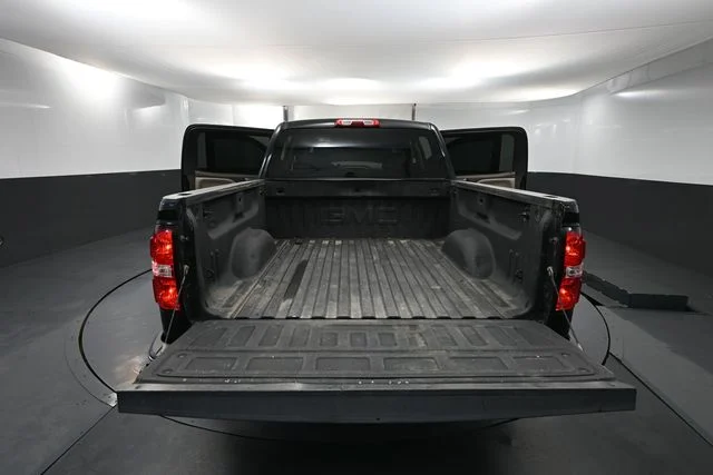 Used 2014 Black GMC SLT image 38