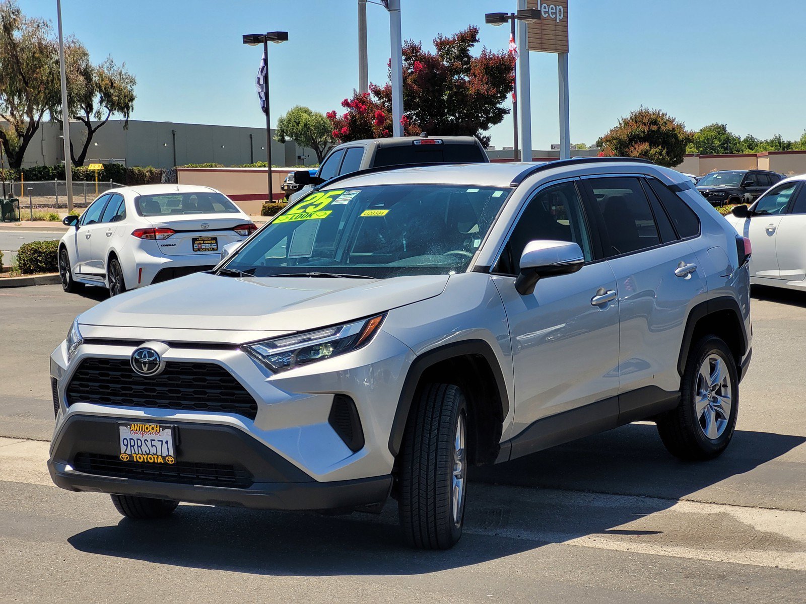 Used 2025 Silver Toyota XLE image 8
