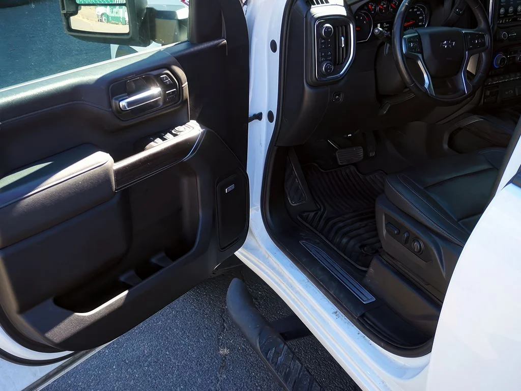 2022 Chevrolet Silverado 2500HD LTZ - Photo 10