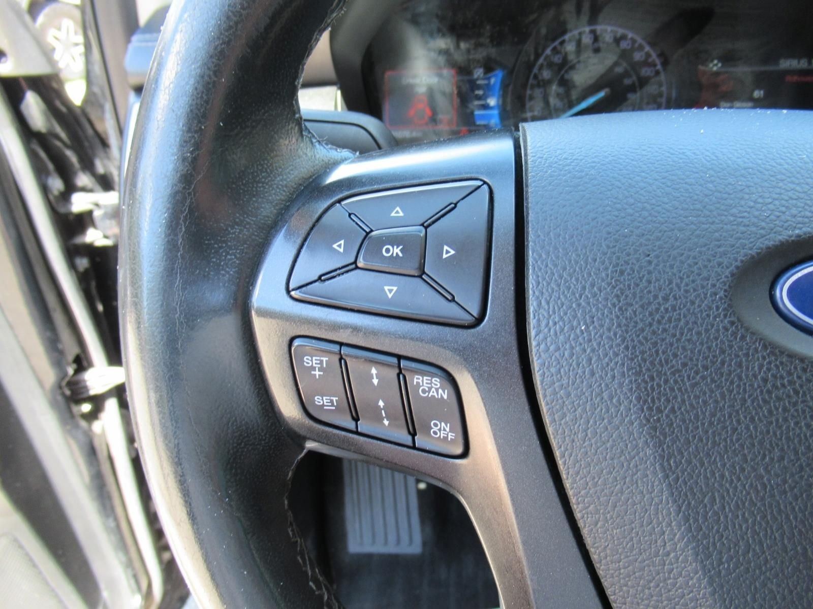 Used 2022 Black Ford Lariat image 29