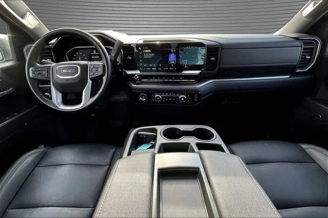 Used 2024 Summit White GMC SLT image 8
