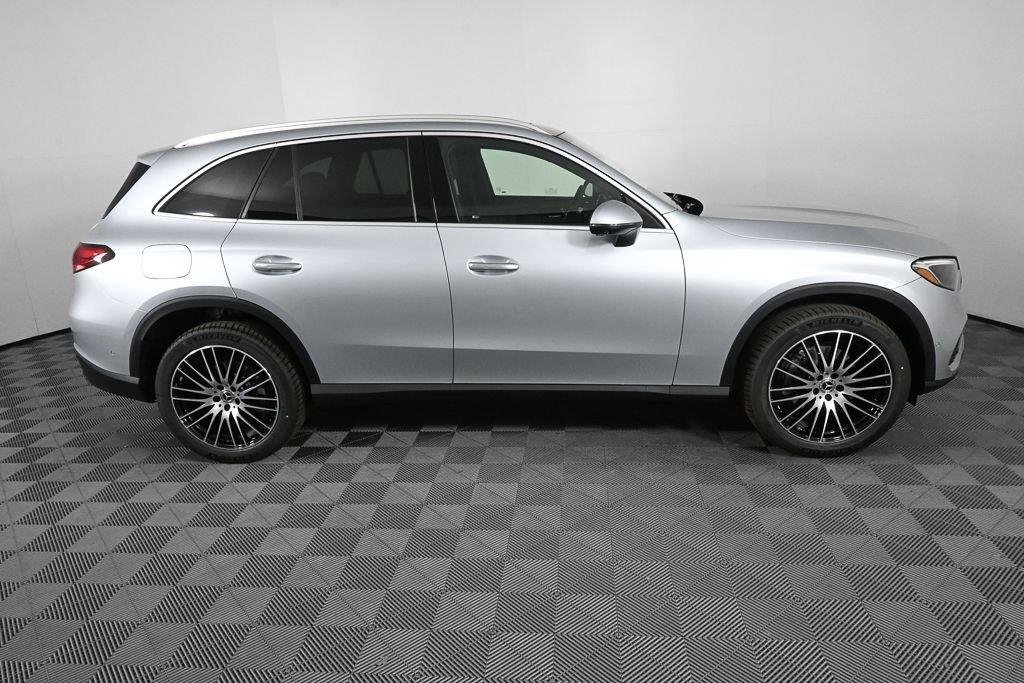 New 2026 Cirrus Silver Metallic Mercedes-Benz GLC 300 image 26