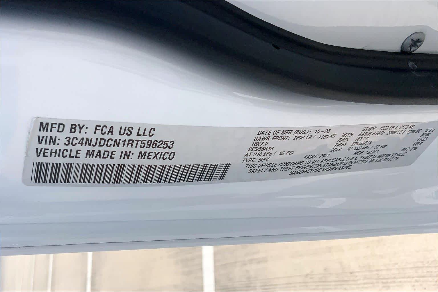 Used 2024 Bright White Clearcoat Jeep Limited image 31