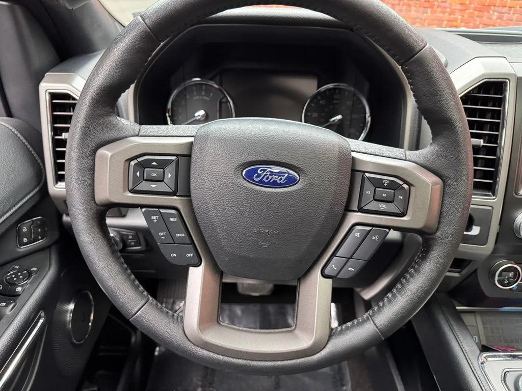 Certified Used 2020 Black Ford XLT image 14