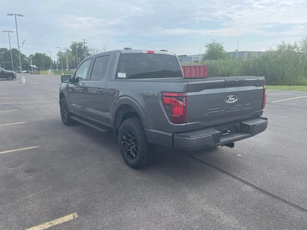 Used 2026 Gray Ford XLT image 7
