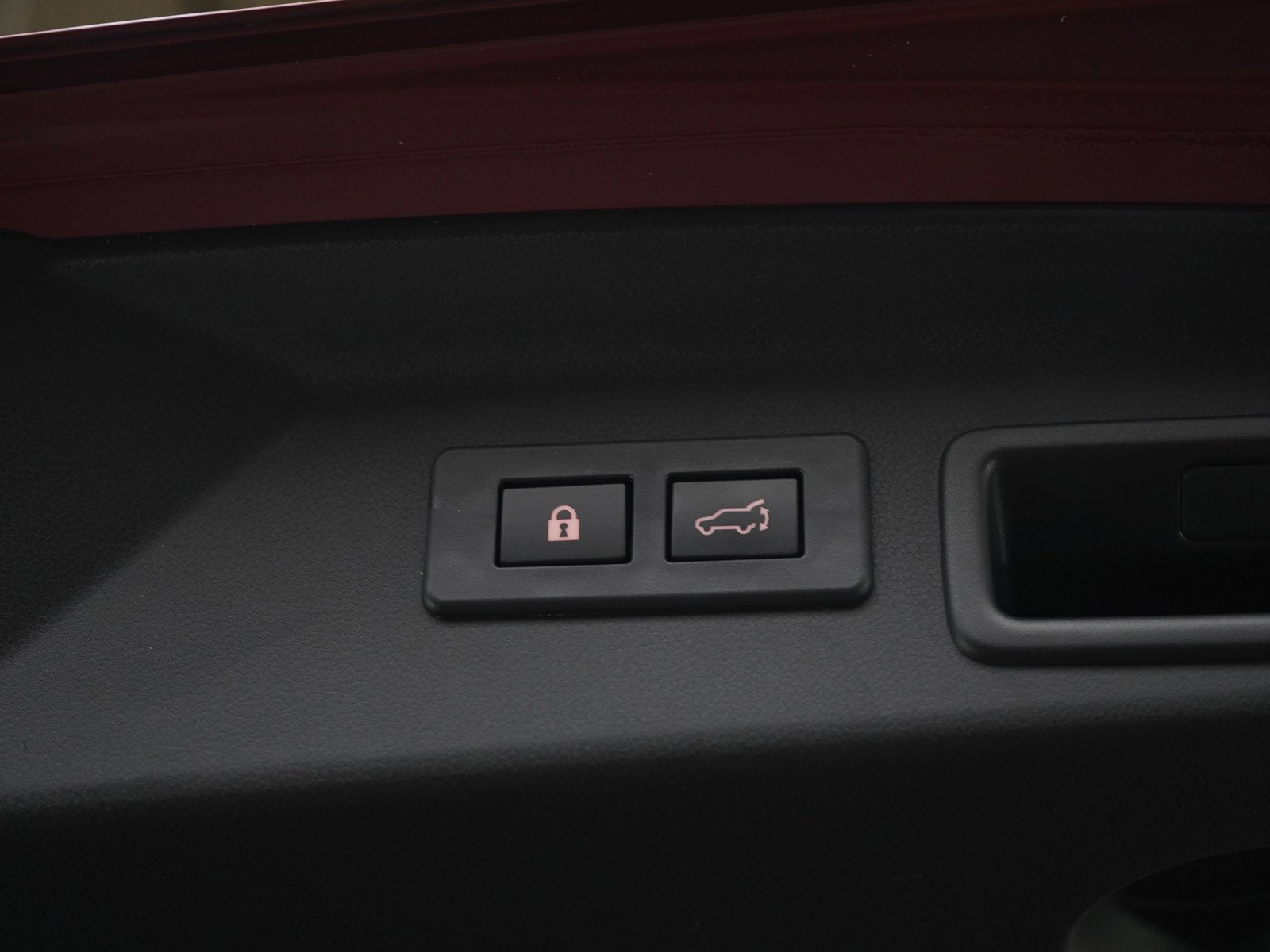 Used 2025 Crimson Red Pearl Subaru Premium image 18