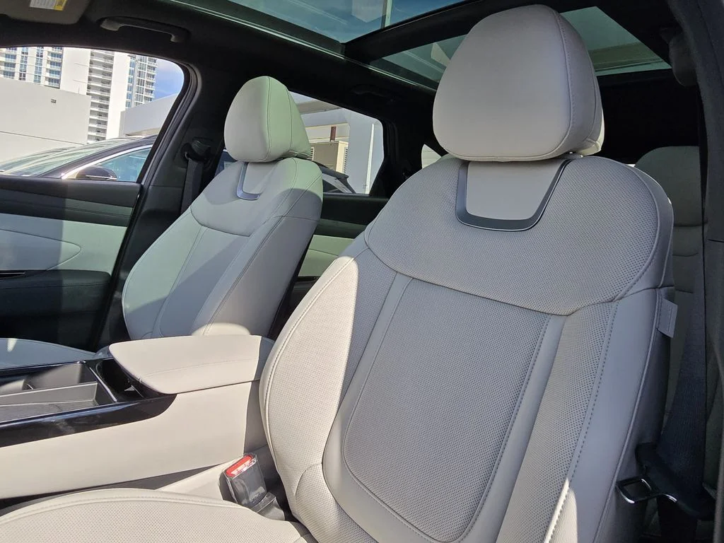 New 2026 Silver Hyundai Limited image 14
