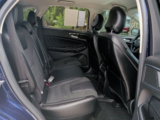 Used 2016 Blue Ford Sport image 18