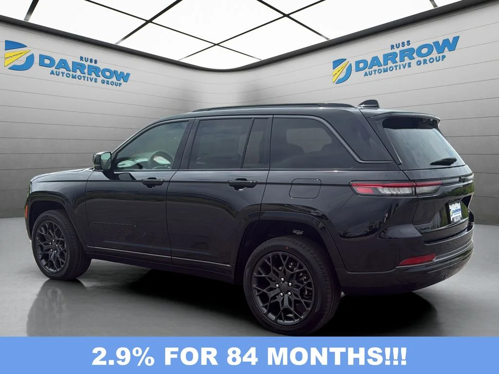 New 2026 Diamond Black Crystal Pearl-Coat Exterior Paint Jeep Summit image 3