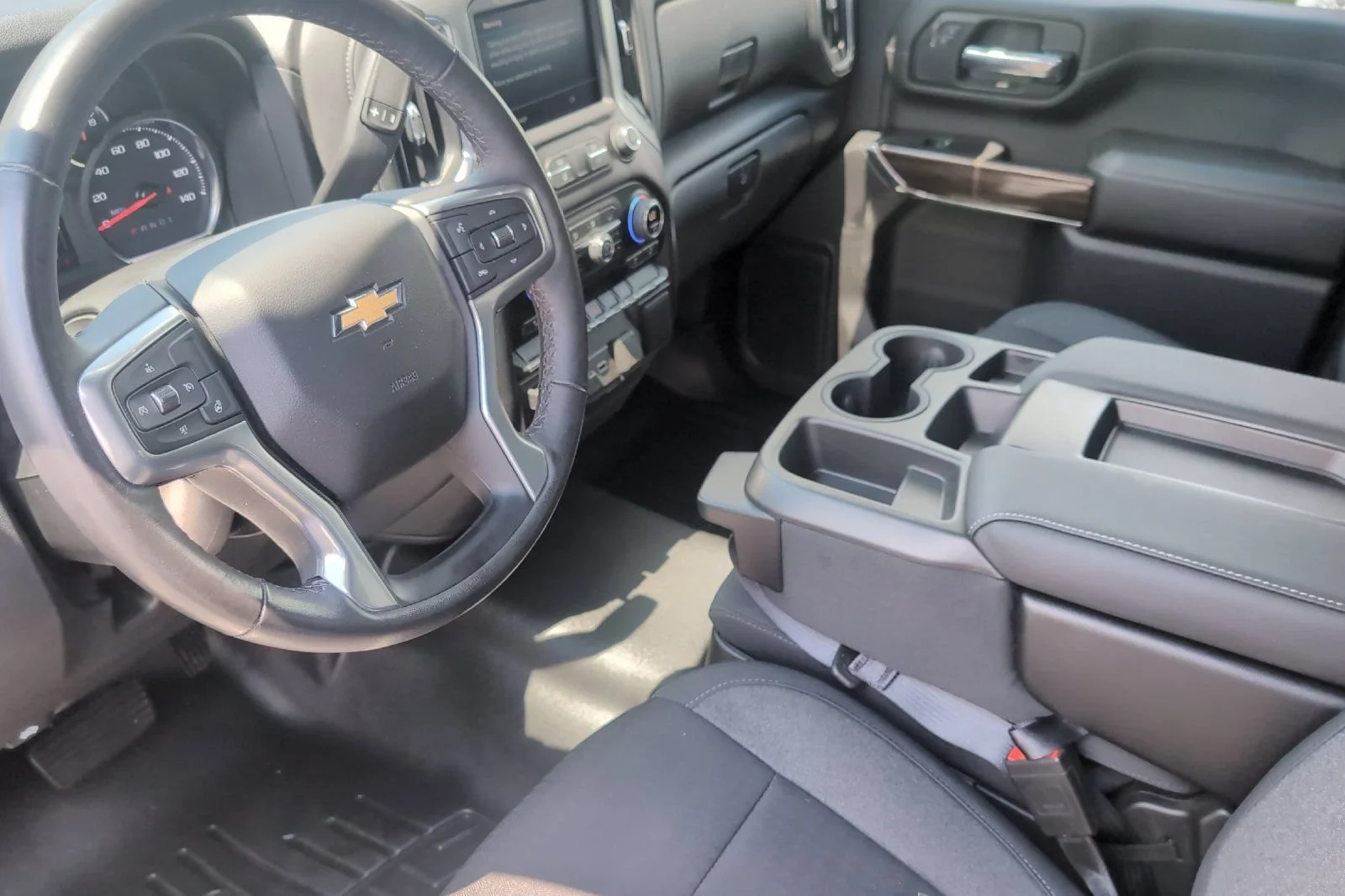 Used 2022 GREENSTONE METALLIC Chevrolet LT image 11