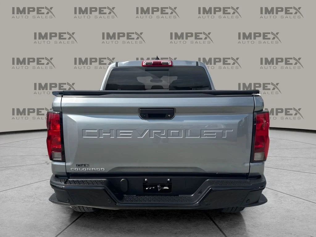 Used 2024 Gray Chevrolet Trail Boss image 4