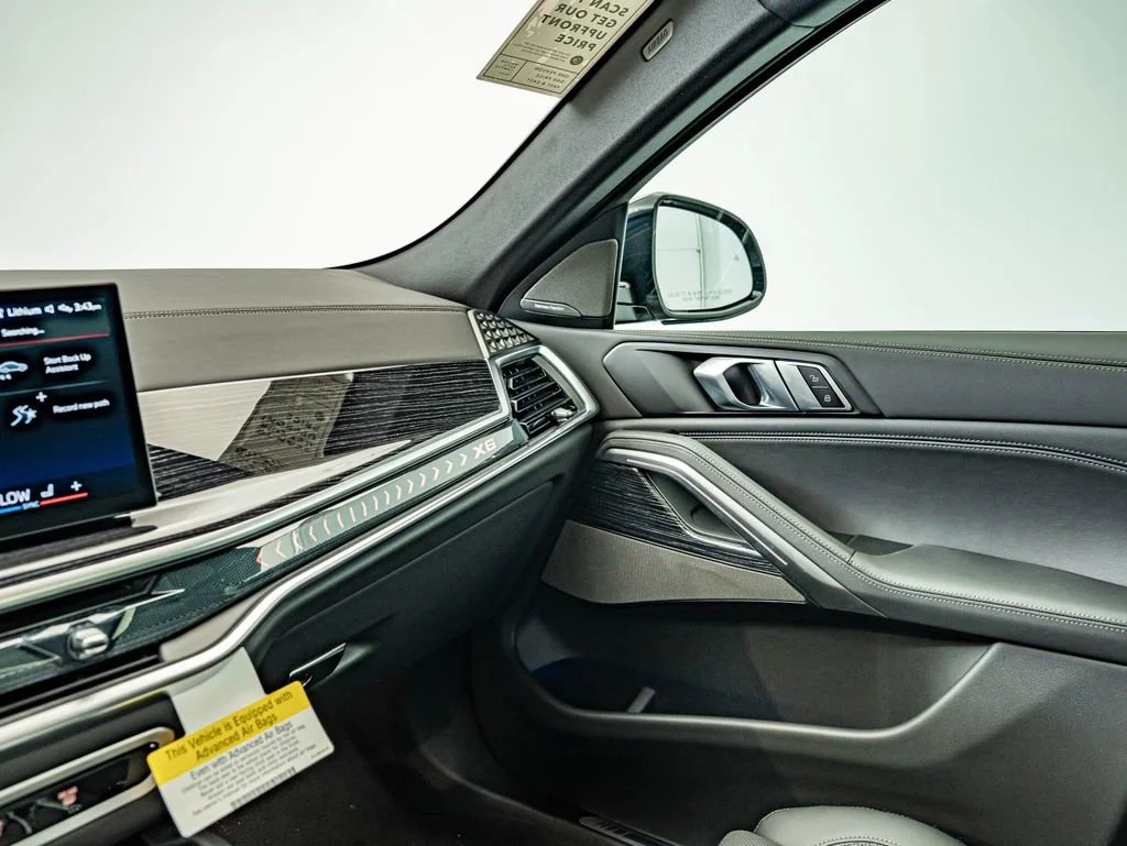 New 2027 Gray Metallic BMW xDrive40i image 28