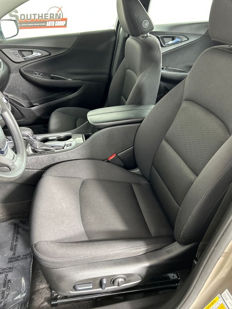 Used 2025 Gray Chevrolet LT image 12