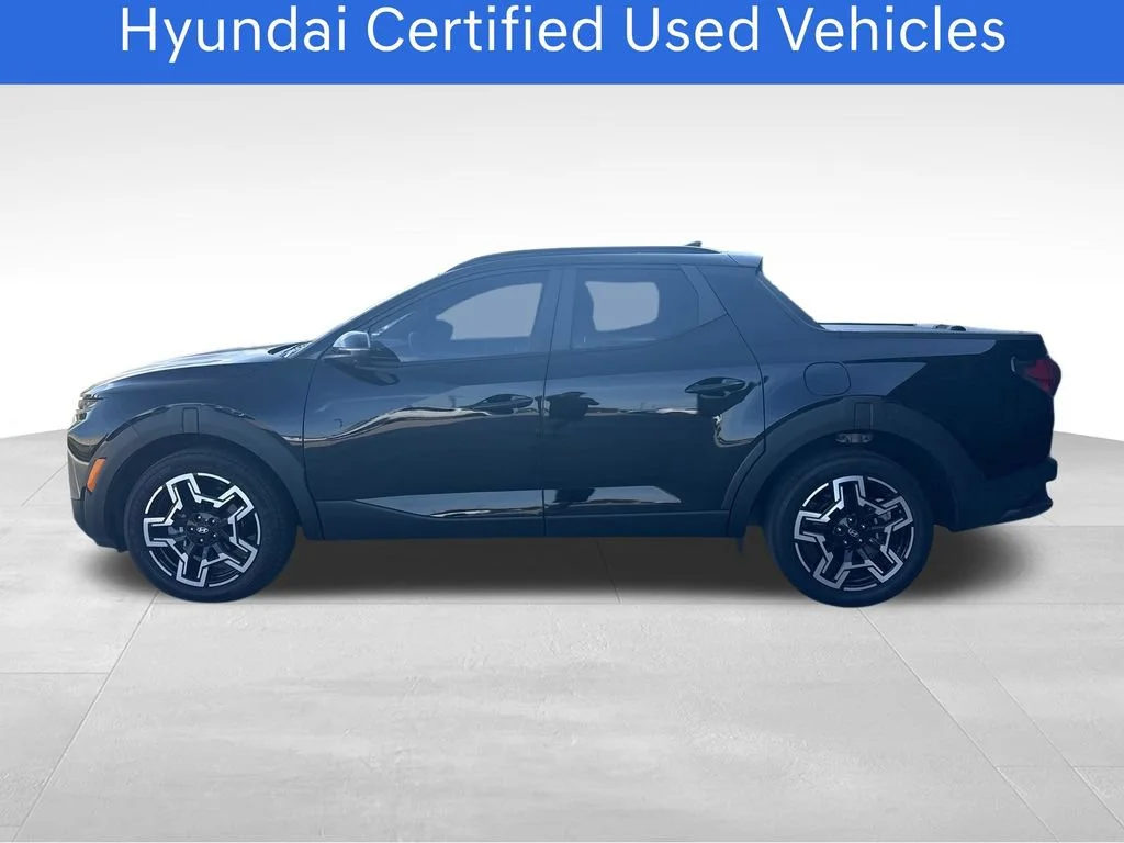 Certified Pre-Owned 2025 Hyundai Santa Cruz Limited