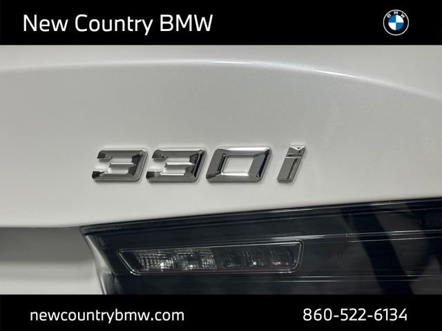 New 2026 Mineral White Metallic BMW 330i xDrive image 30