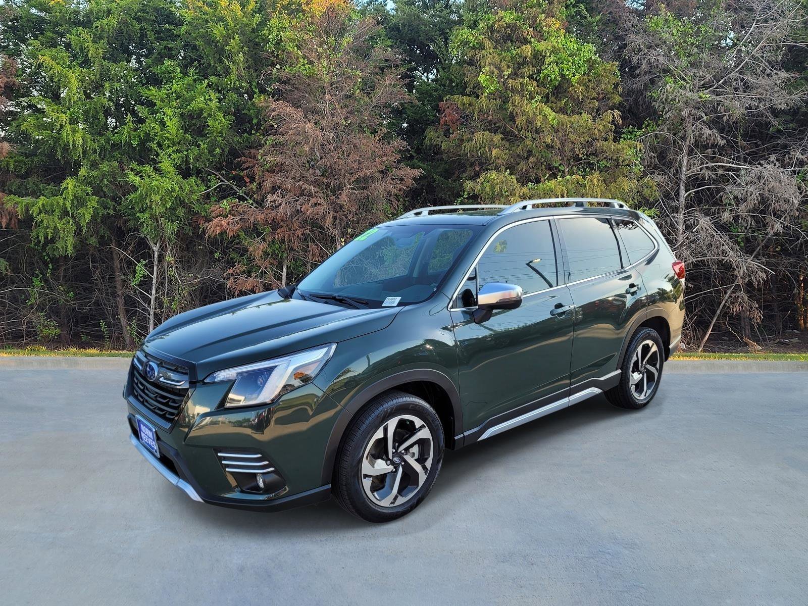 2022 Subaru Forester Touring's photo