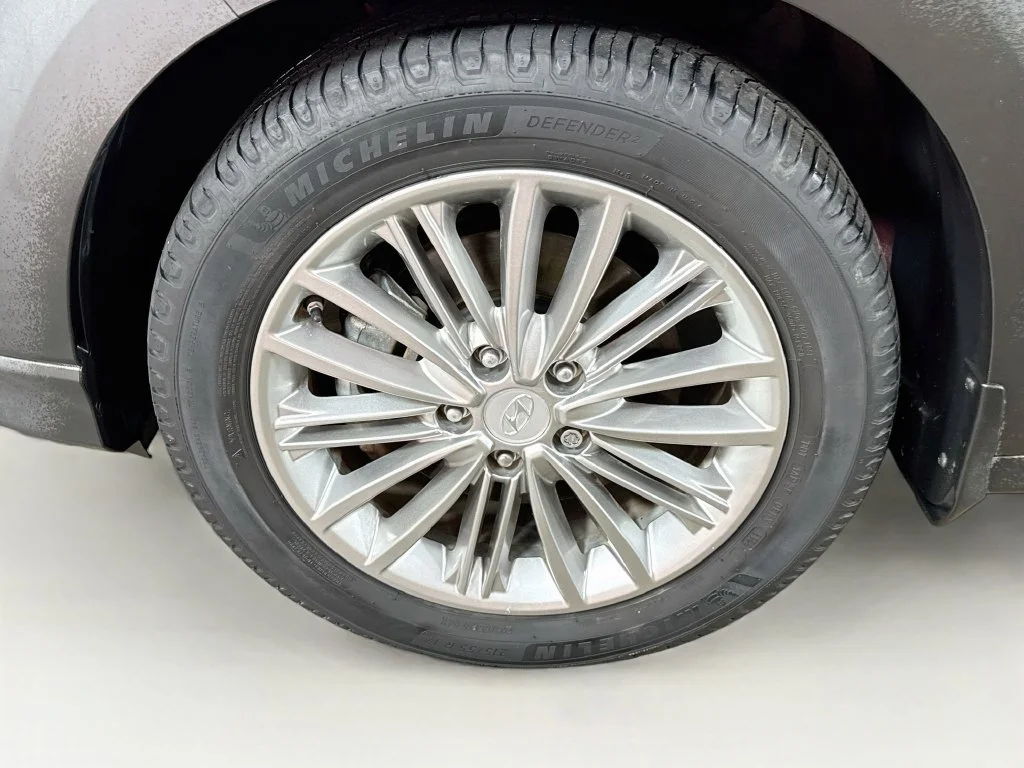 Used 2019 Red Hyundai SEL image 38