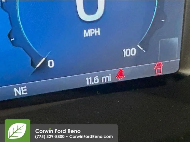 New 2026 Star White Metallic Tri-Coat Ford Lariat image 13
