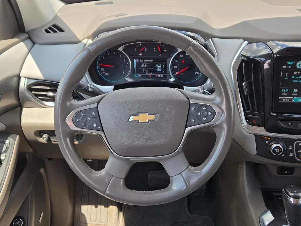 Used 2019 Beige Chevrolet Premier image 22