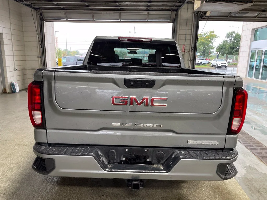 Used 2024 Silver GMC Elevation image 4