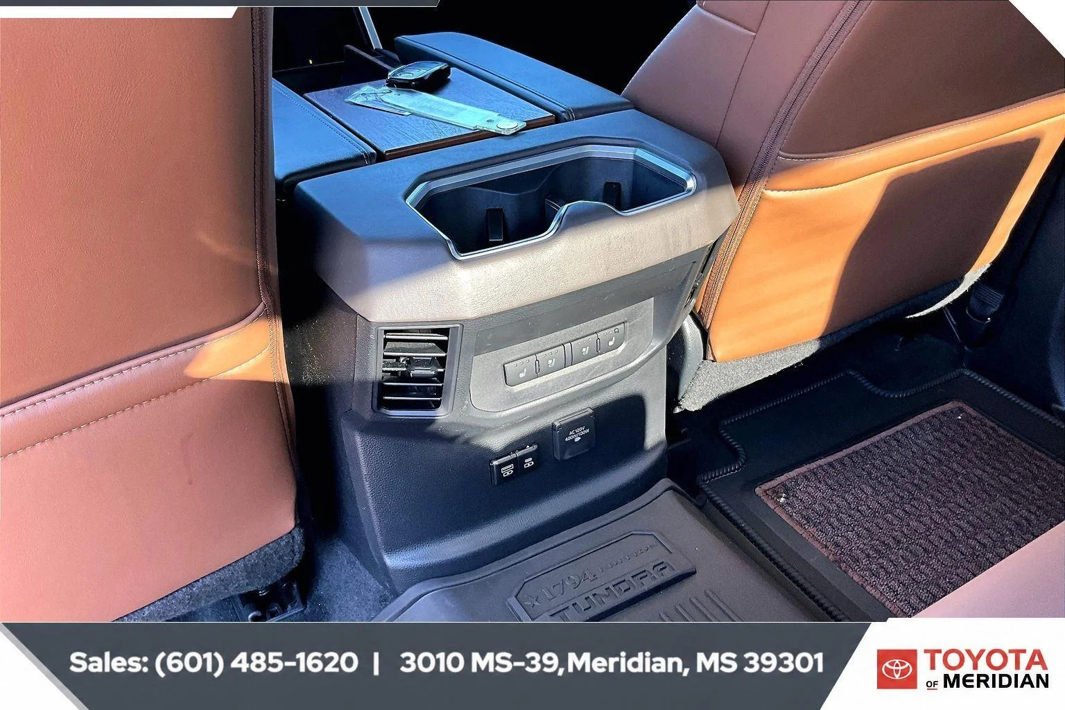 Used 2024 Wind Chill Pearl Toyota 1794 Edition Hybrid image 24