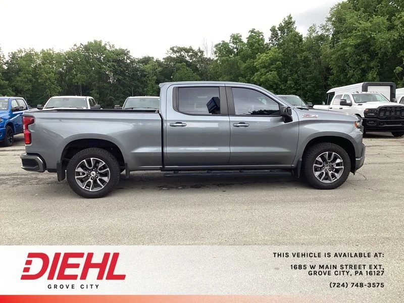 Used 2019 Gray Chevrolet RST image 8
