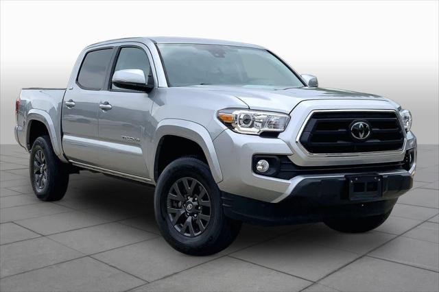 Certified Used 2022 CELESTIAL SILVER Toyota  image 3