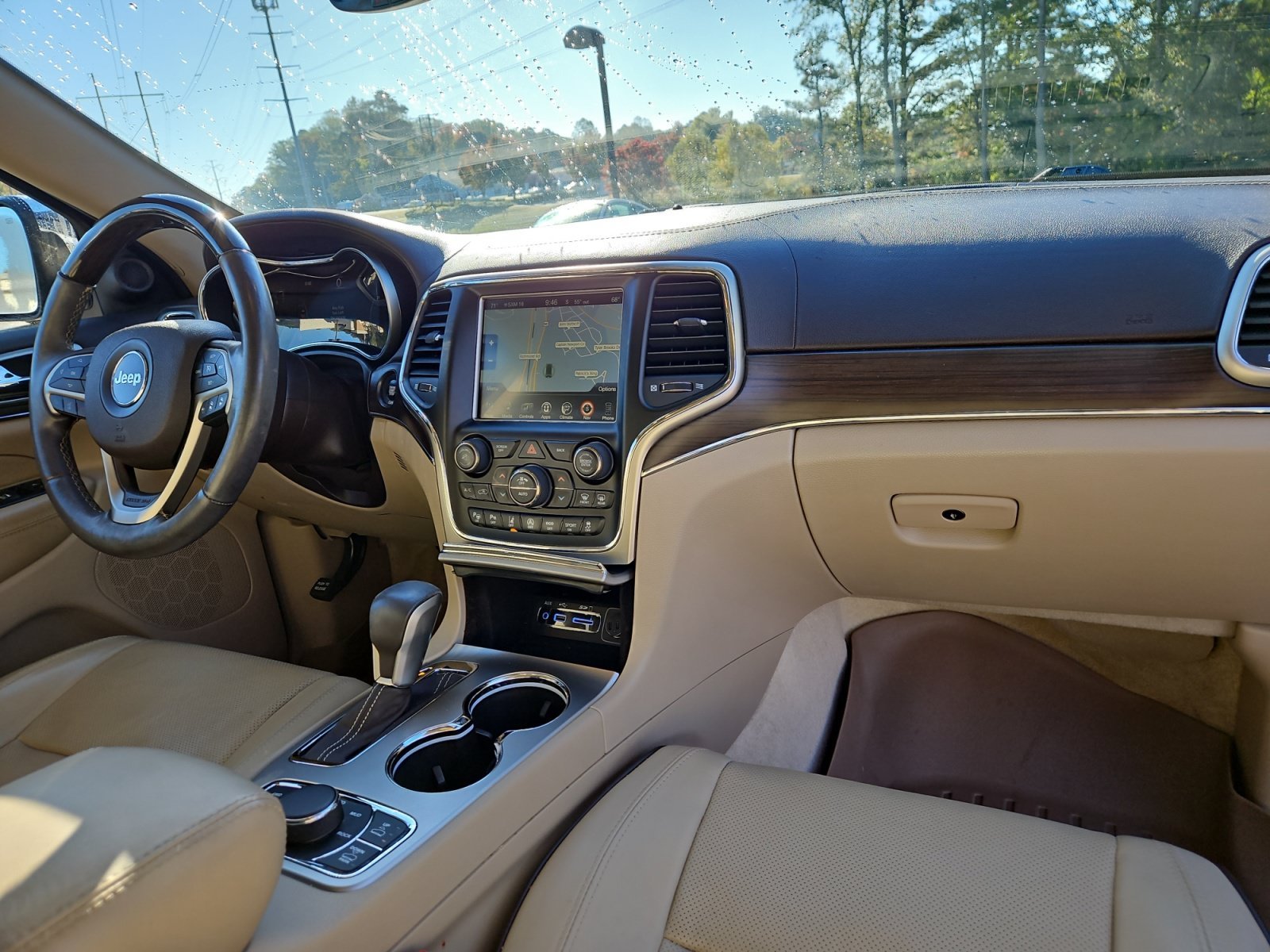 Used 2017 Black Jeep Overland image 16