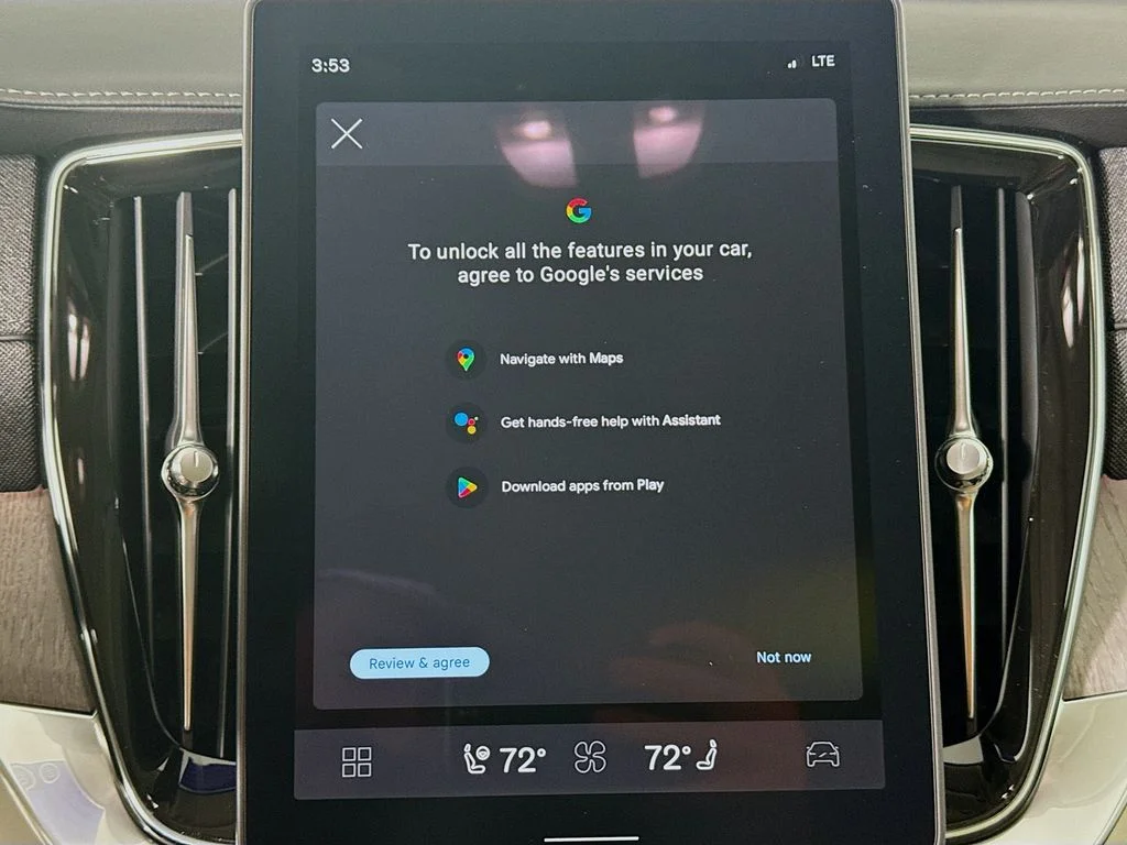 New 2026 Gray Metallic Volvo T8 Ultra image 14