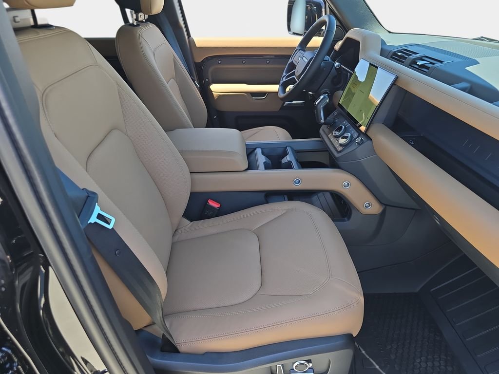 New 2026 Black Land Rover S image 10