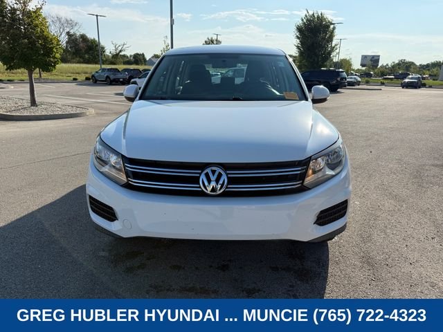 Used 2012 White Volkswagen S image 6