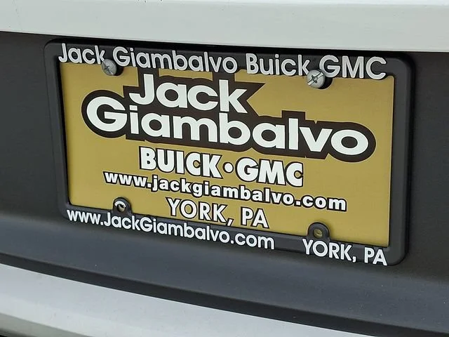 New 2026 Summit White Buick Preferred image 23