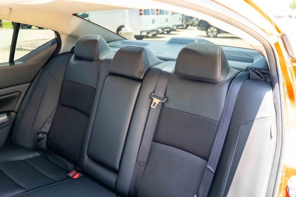 Used 2022 Orange Nissan 2.0 SR image 22