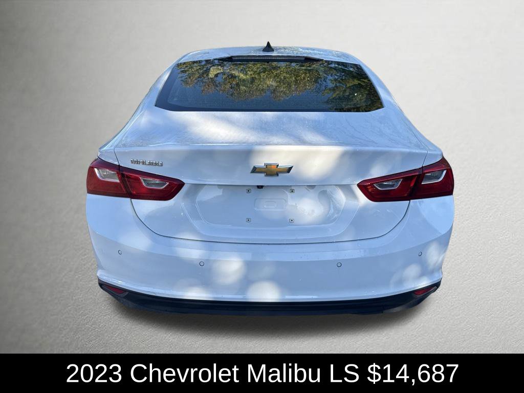 Used 2023 Summit White Chevrolet LS image 4