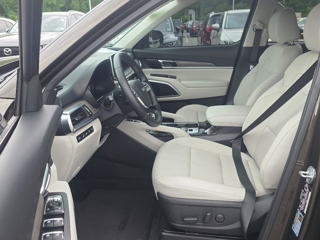 2022 Kia Telluride EX - Photo 36