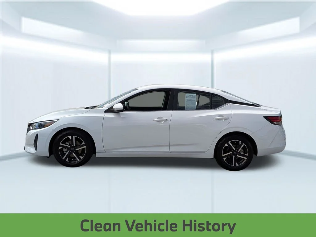 Used 2024 Nissan Sentra SV with VIN 3N1AB8CV2RY205670 for sale in Foley, AL
