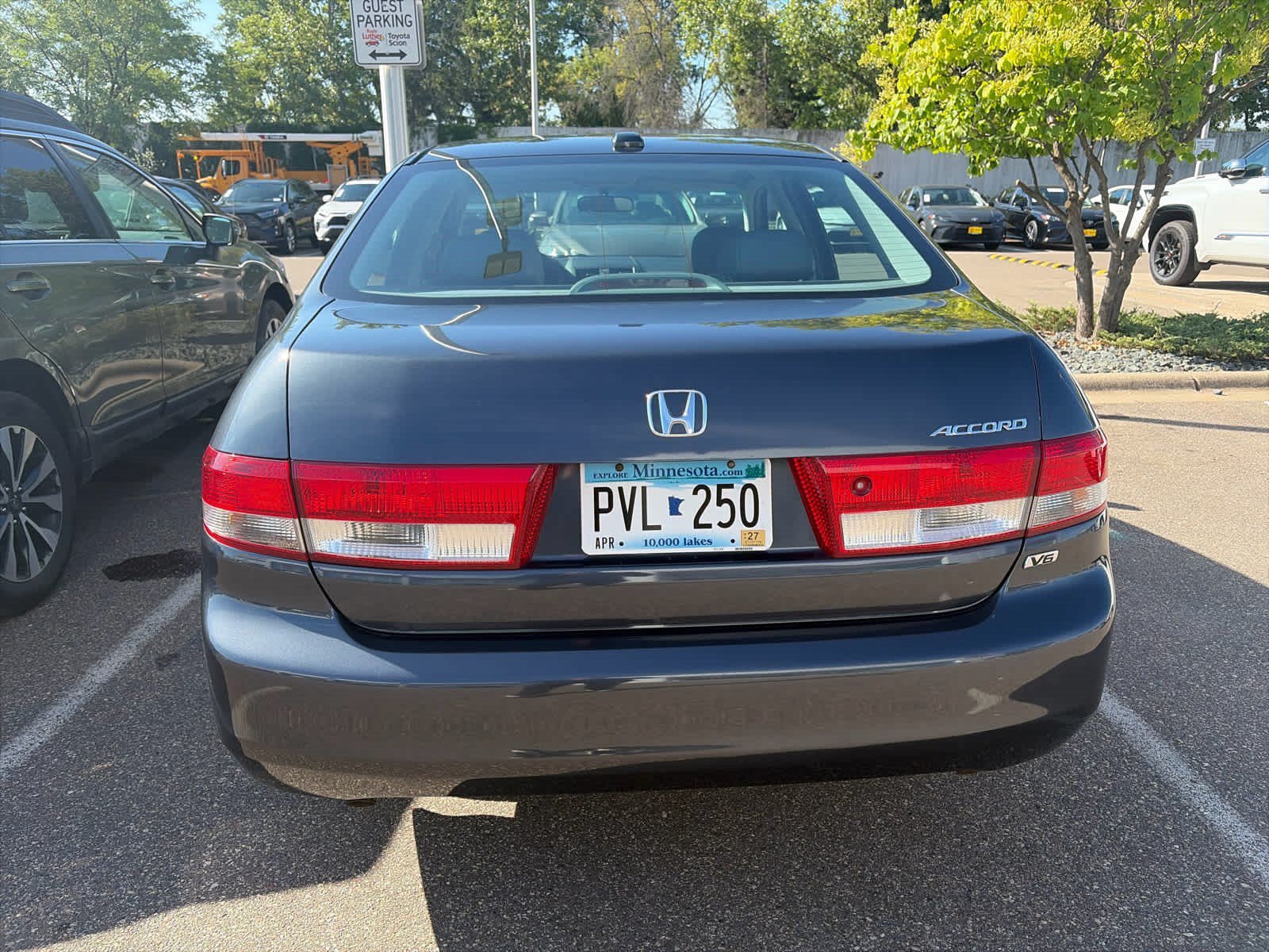 Used 2004 Gray Honda EX image 4