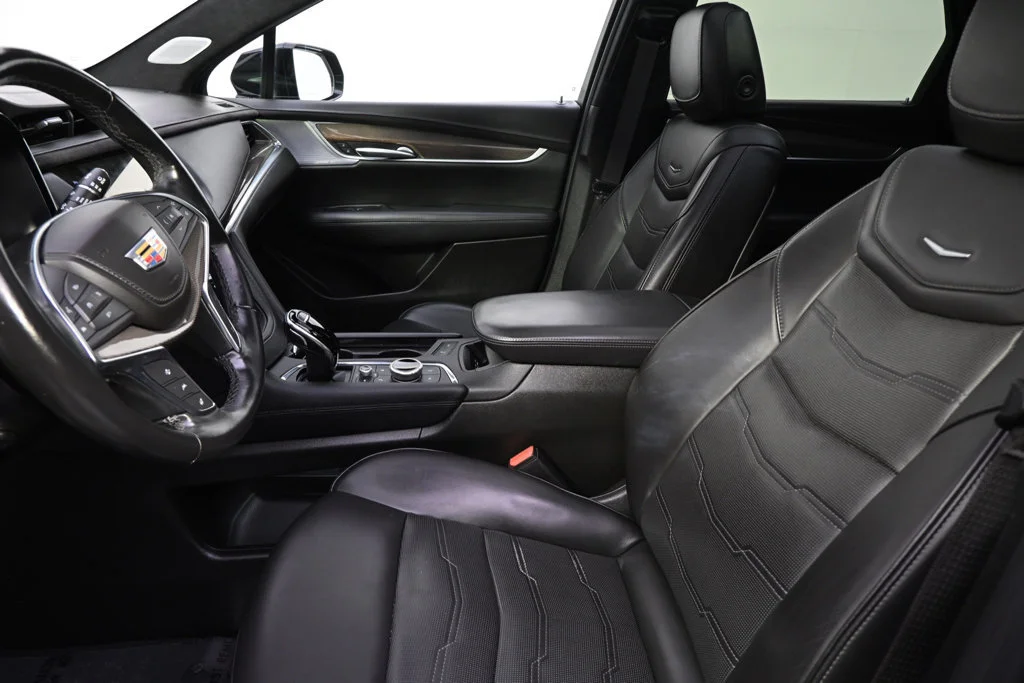 Used 2024 Stellar Black Metallic Cadillac Premium Luxury image 13
