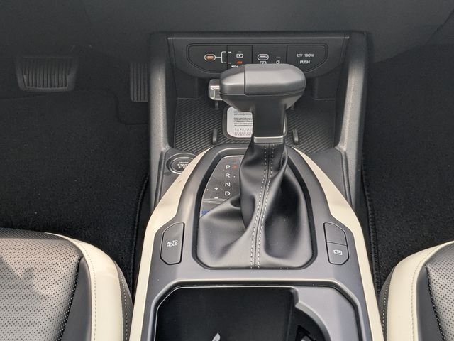 New 2026 Snow White Pearl Kia GT-Line image 17