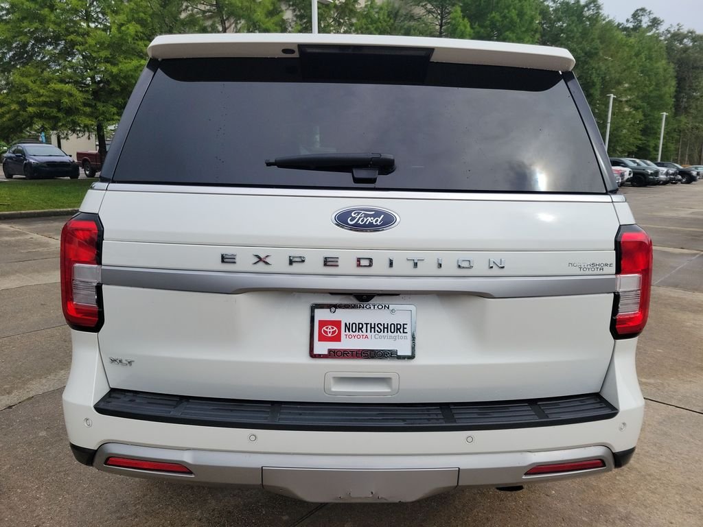 Used 2023 White Ford XLT image 4