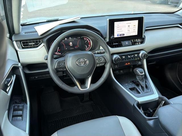 Certified Used 2023 SILVER SKY METALLIC Toyota  image 18
