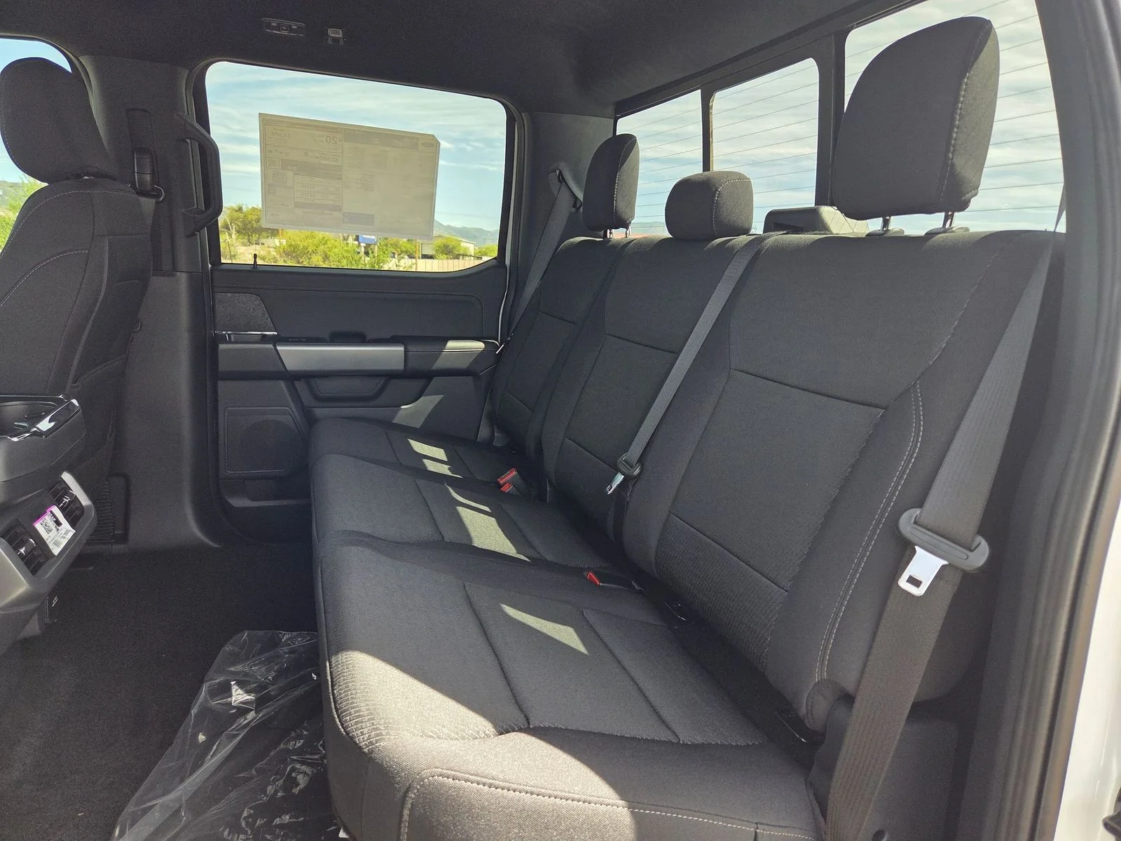 New 2026 Oxford White Ford XLT image 25