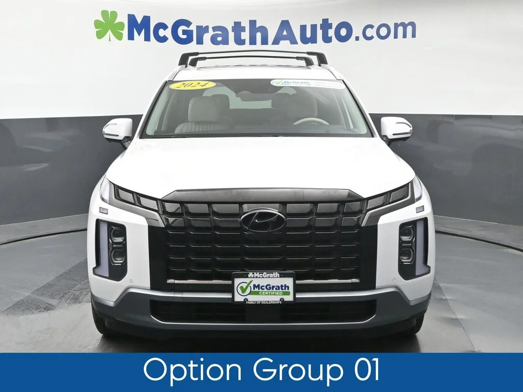 Used 2024 White Hyundai Limited image 7