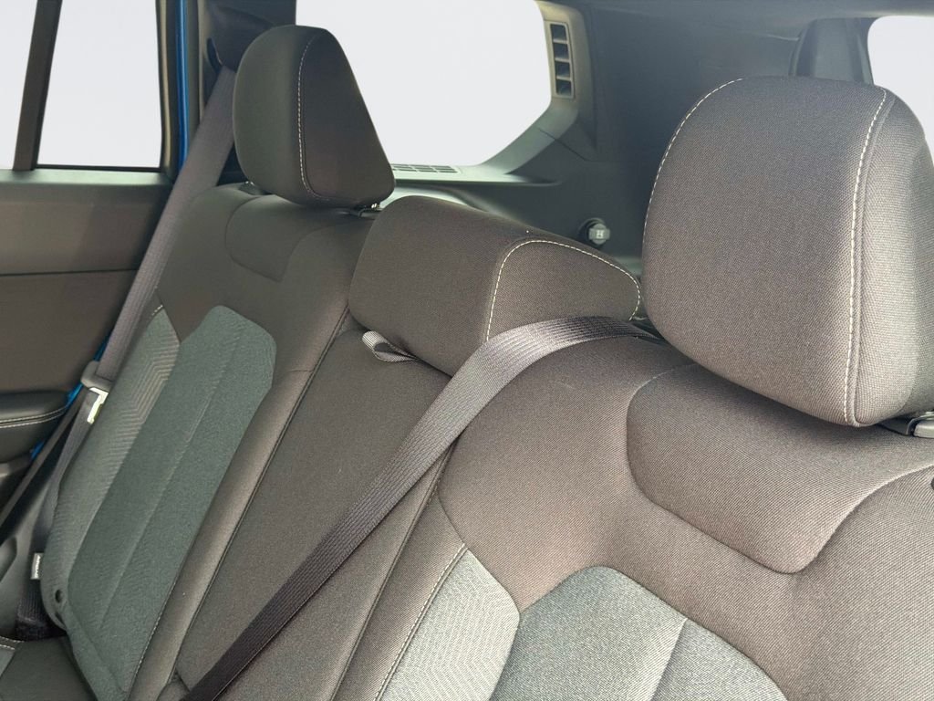 New 2026 Hydro Blue Pearlcoat Jeep Laredo image 13