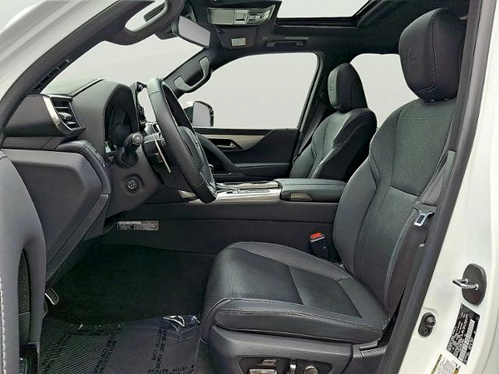 2024 Lexus LX F-Sport - Photo 23