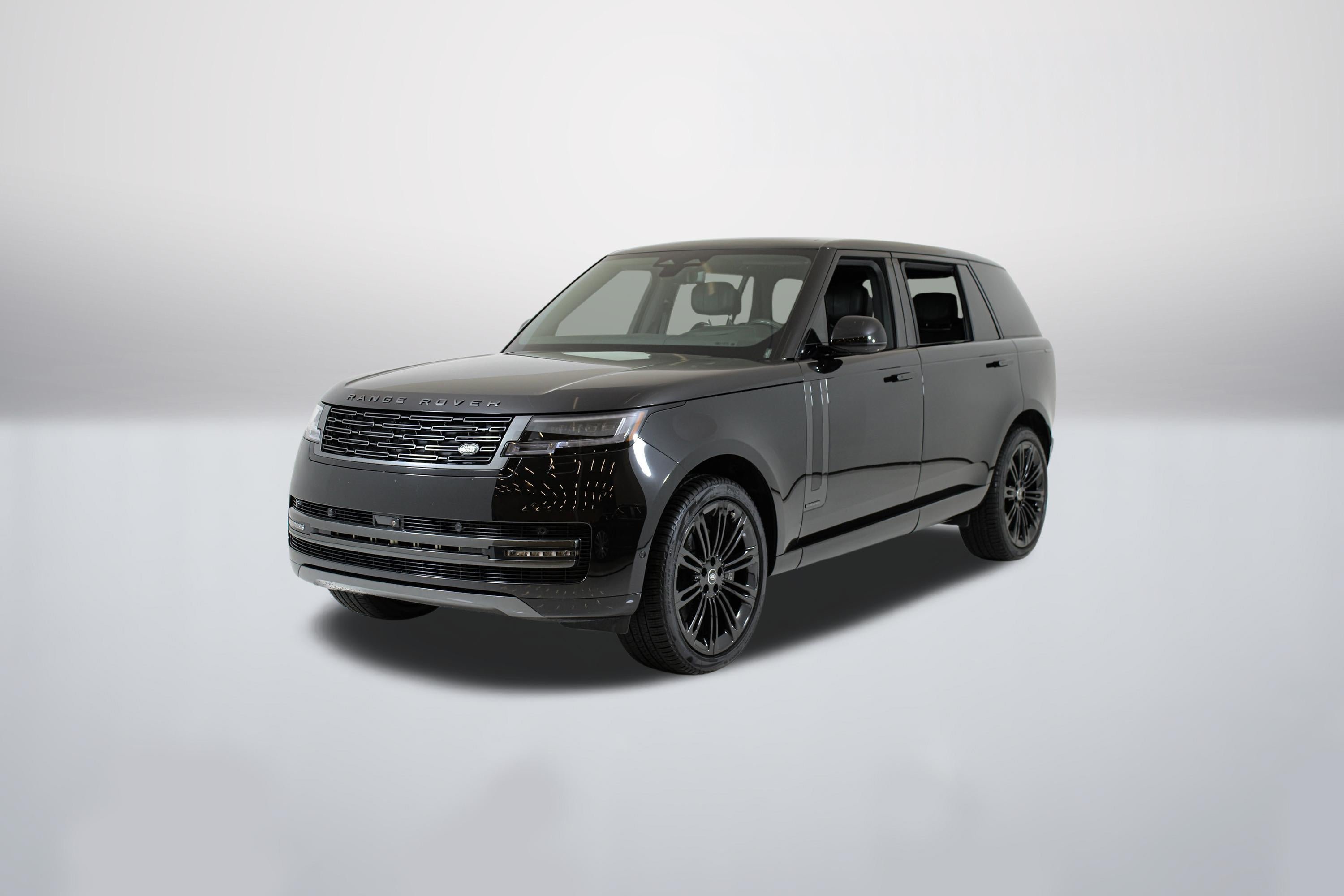 Used 2025 Black Land Rover Autobiography image 1